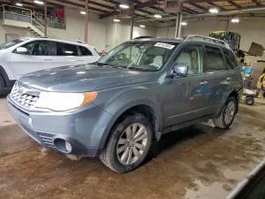 Subaru Forester 2.5X PREMIUM 2.5L 4 2012