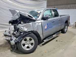 RAM 1500 BIG HORN/LONE STAR 5.7L 8 2022