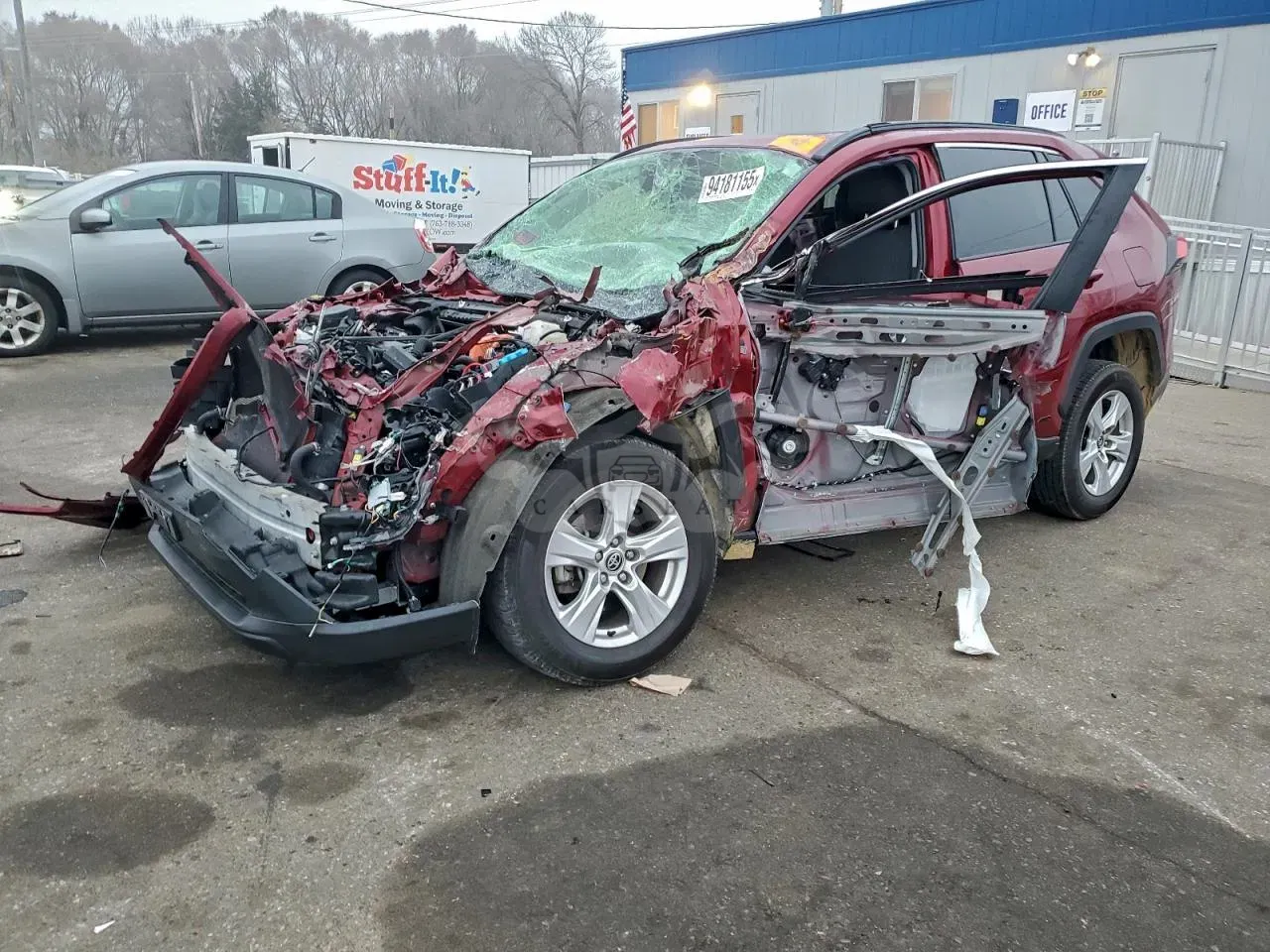 Toyota Rav4 XLE 2.5L 4 2020