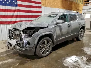GMC Acadia DENALI 3.6L 6 2017