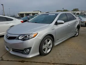 Toyota Camry 2.5L 4 2014