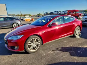 Tesla Model S 85 2015