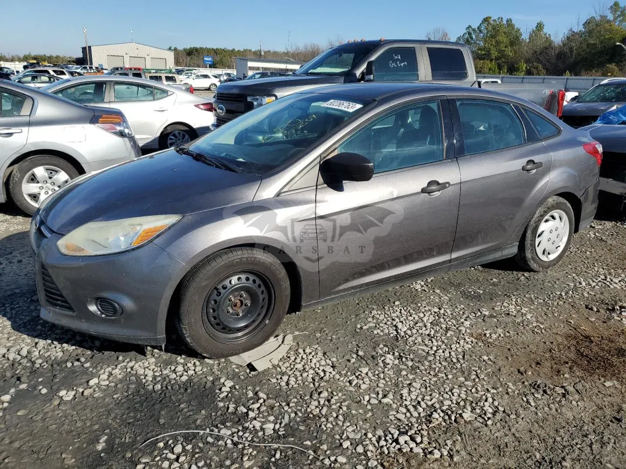 Ford Focus S 2.0L 4 2014