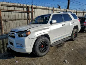 Toyota 4Runner SR5 4.0L 6 2010