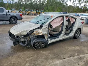Hyundai Elantra SE 2.0L 4 2017