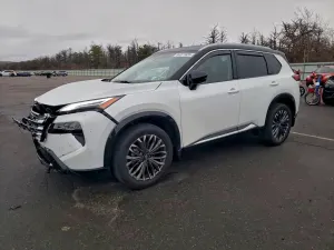 Nissan Rogue PLATINUM 1.5L 3 2024
