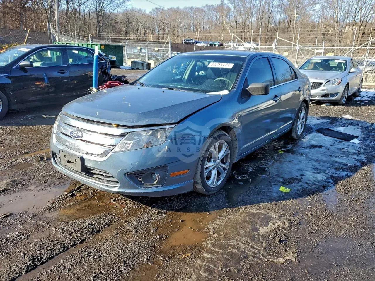 Ford Fusion SE 2.5L 4 2012