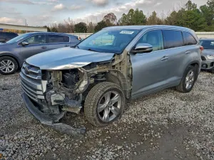 Toyota Highlander 3.5L 6 2018