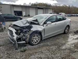 Ford Fusion SE 2.5L 4 2016