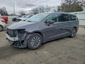 Chrysler Pacifica HYBRID TOURING L 3.6L 6 2022