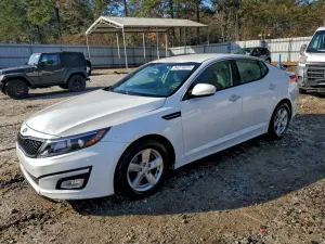 Kia Optima LX 2.4L 4 2015