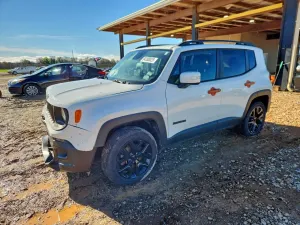 Jeep Renegade LATITUDE 2.4L 4 2017