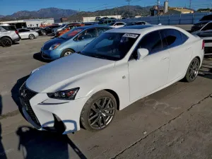 Lexus IS 2.0L 4 2019