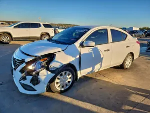 Nissan Versa S 1.6L 4 2017