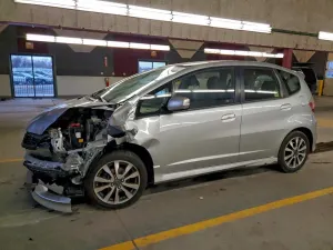 Honda Fit SPORT 1.5L 4 2012