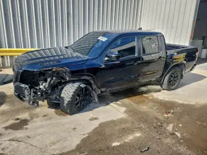 Nissan Frontier S 3.8L 6 2023