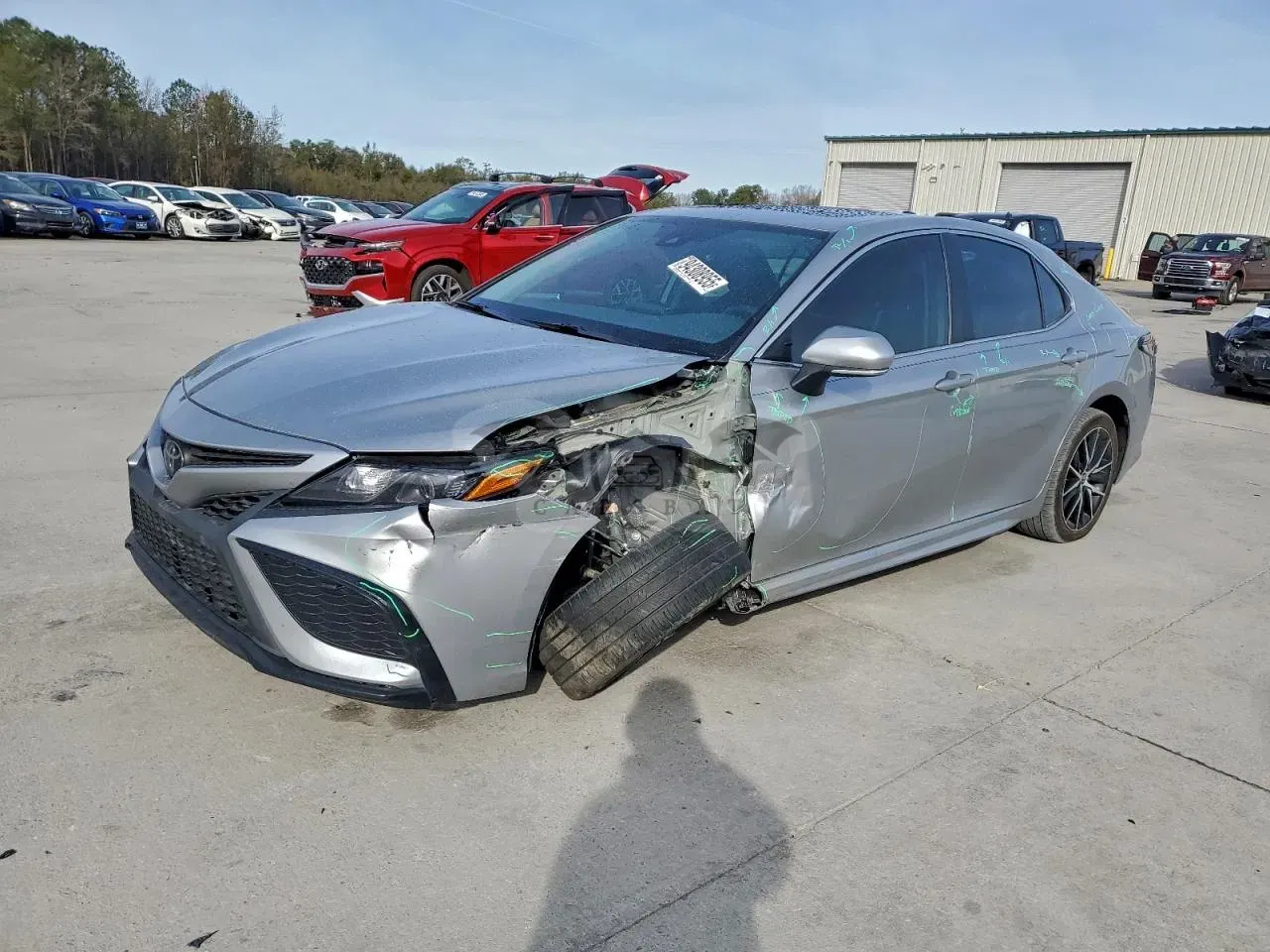 Toyota Camry SE NIGHT SHADE 2.5L 4 2023