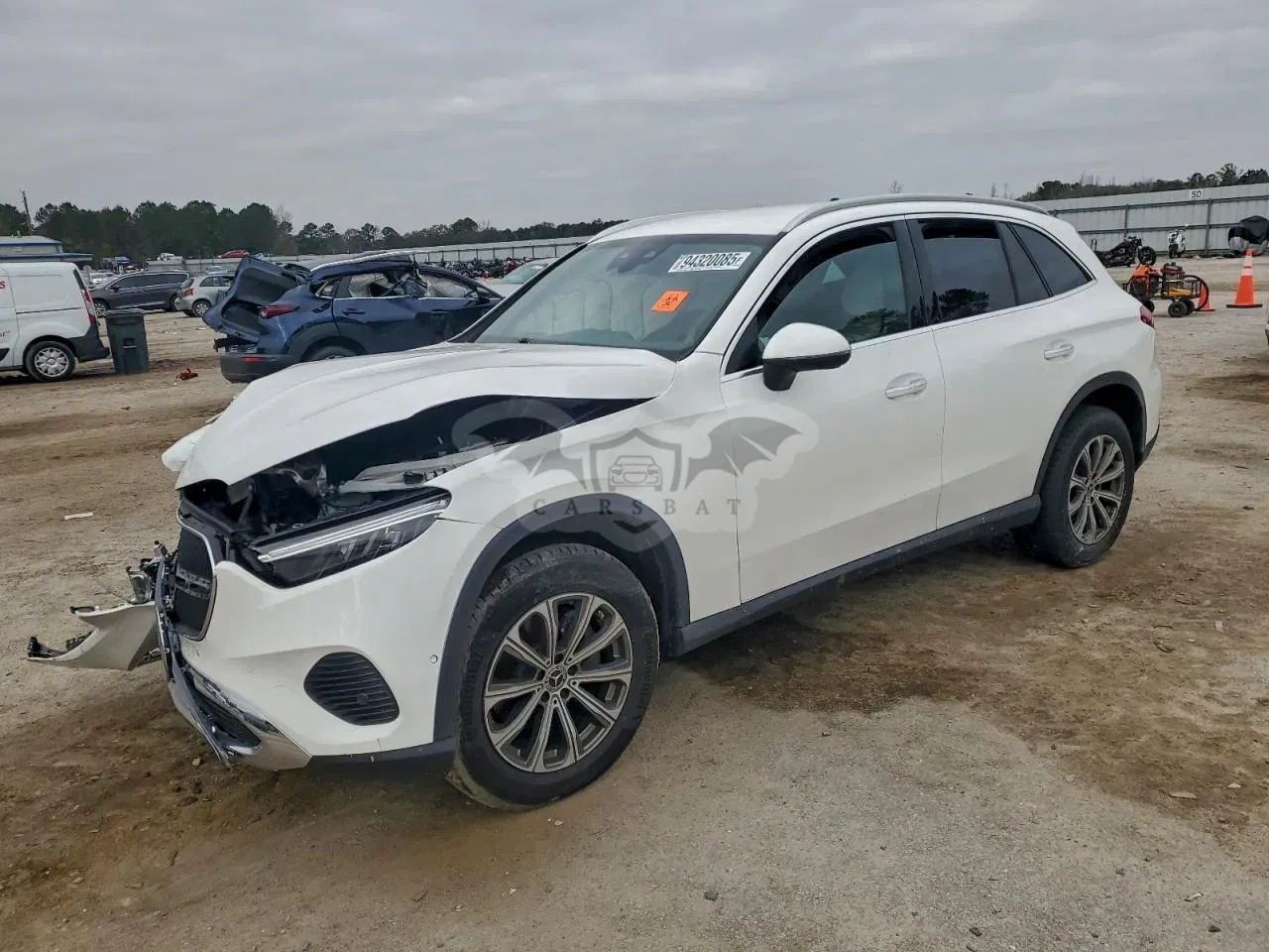 Mercedes-Benz GLC 300 4MATIC 2.0L 4 2025