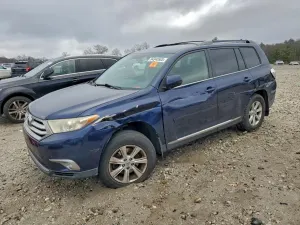 Toyota Highlander BASE 3.5L 6 2011