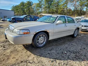 Lincoln Town Car SIGNATURE LIMITED 4.6L 8 2006