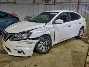 Nissan Sentra S 1.8L 4 2017
