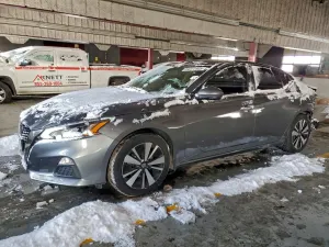 Nissan Altima SV 2.5L 4 2021
