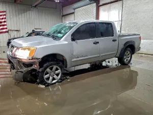 Nissan Titan 5.6L 8 2009