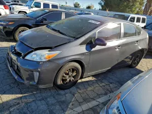 Toyota Prius 1.8L 4 2014