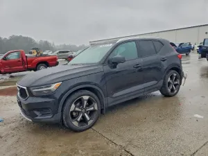 Volvo XC40 T5 MOMENTUM 2.0L 4 2019