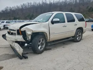 Chevrolet Tahoe K1500 LTZ 5.3L 8 2013