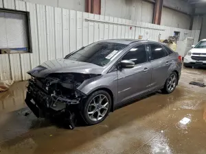 Ford Focus SE 2.0L 4 2013