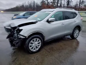 Nissan Rogue S 2.5L 4 2016