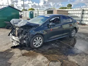 Toyota Corolla LE 1.8L 4 2020