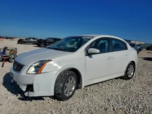 Nissan Sentra 2.0 2.0L 4 2010