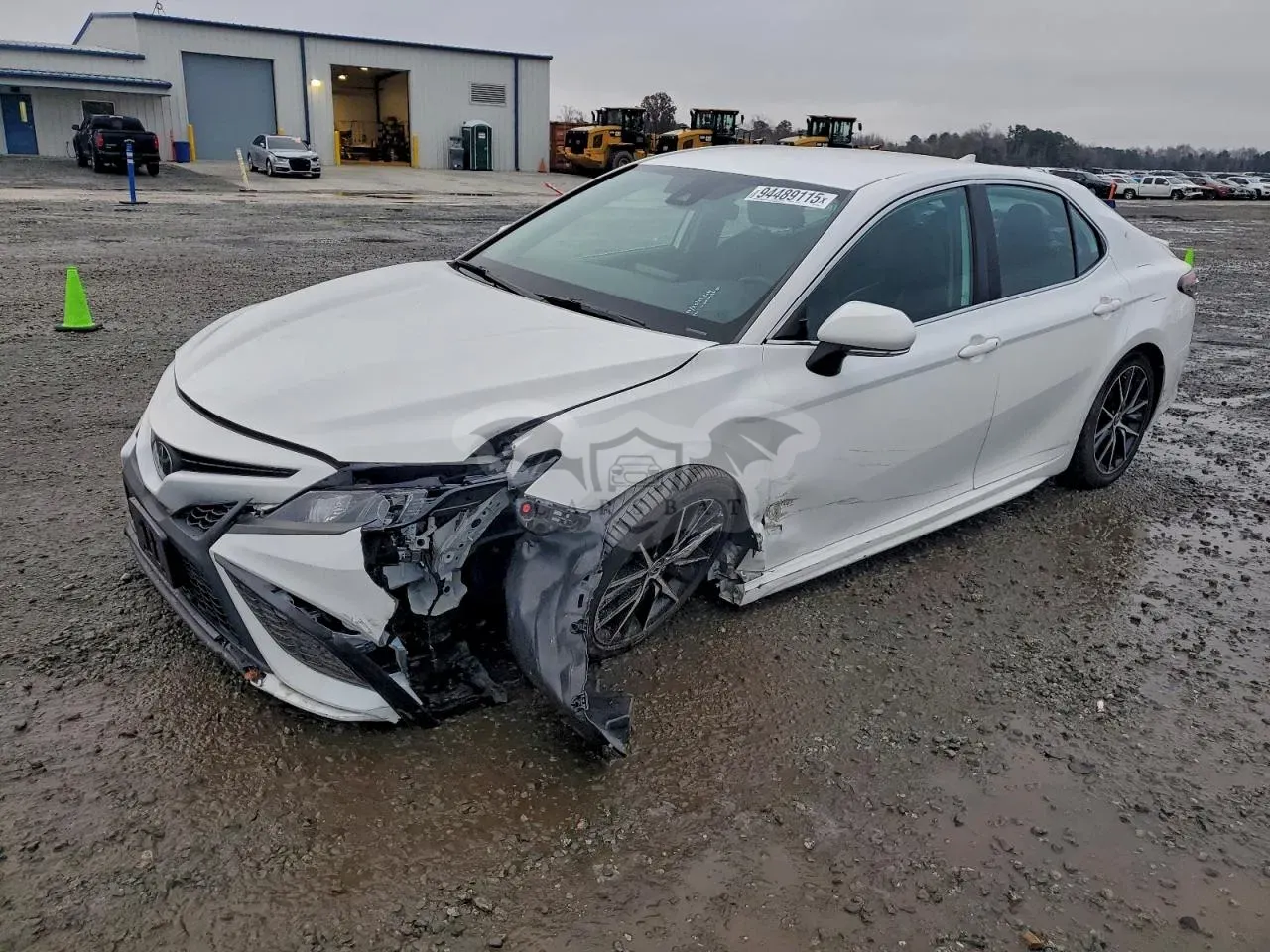Toyota Camry SE 2.5L 4 2022