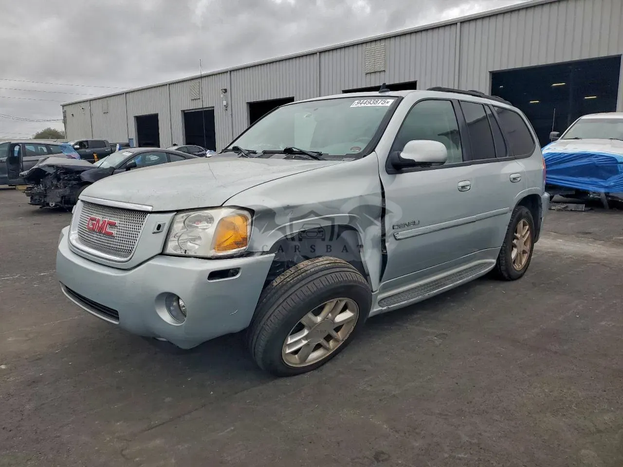 GMC Envoy DENALI 5.3L 8 2008