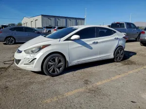 Hyundai Elantra SE 1.8L 4 2014