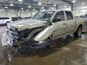 Dodge RAM SLT 5.7L 8 2012