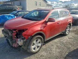 Toyota Rav4 XLE 2.5L 4 2014