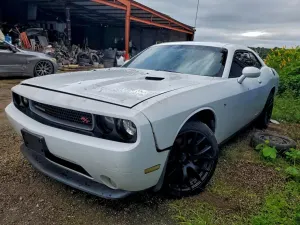 Dodge Challenger R/T 5.7L 8 2014