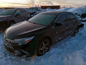 Toyota Camry LE 2.5L 4 2017
