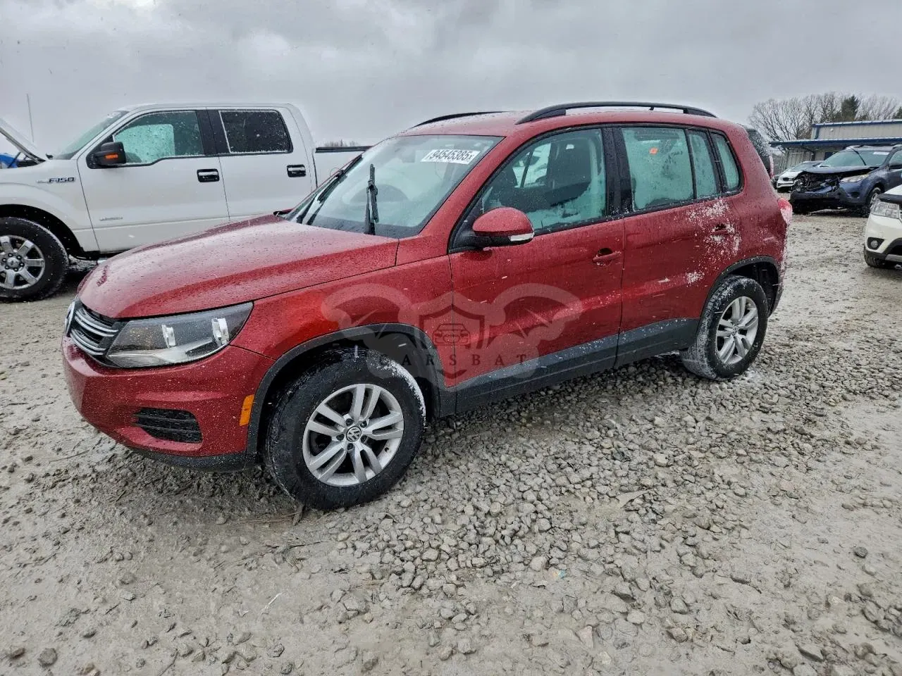 Volkswagen Tiguan S 2.0L 4 2015