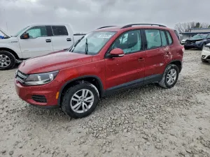 Volkswagen Tiguan S 2.0L 4 2015