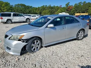 Toyota Camry LE 3.5L 6 2007