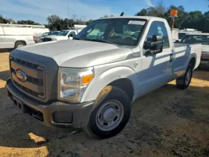 Ford F-250 6.2L 8 2013