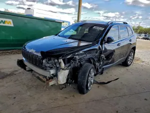 Jeep Cherokee LATITUDE 2.4L 4 2019
