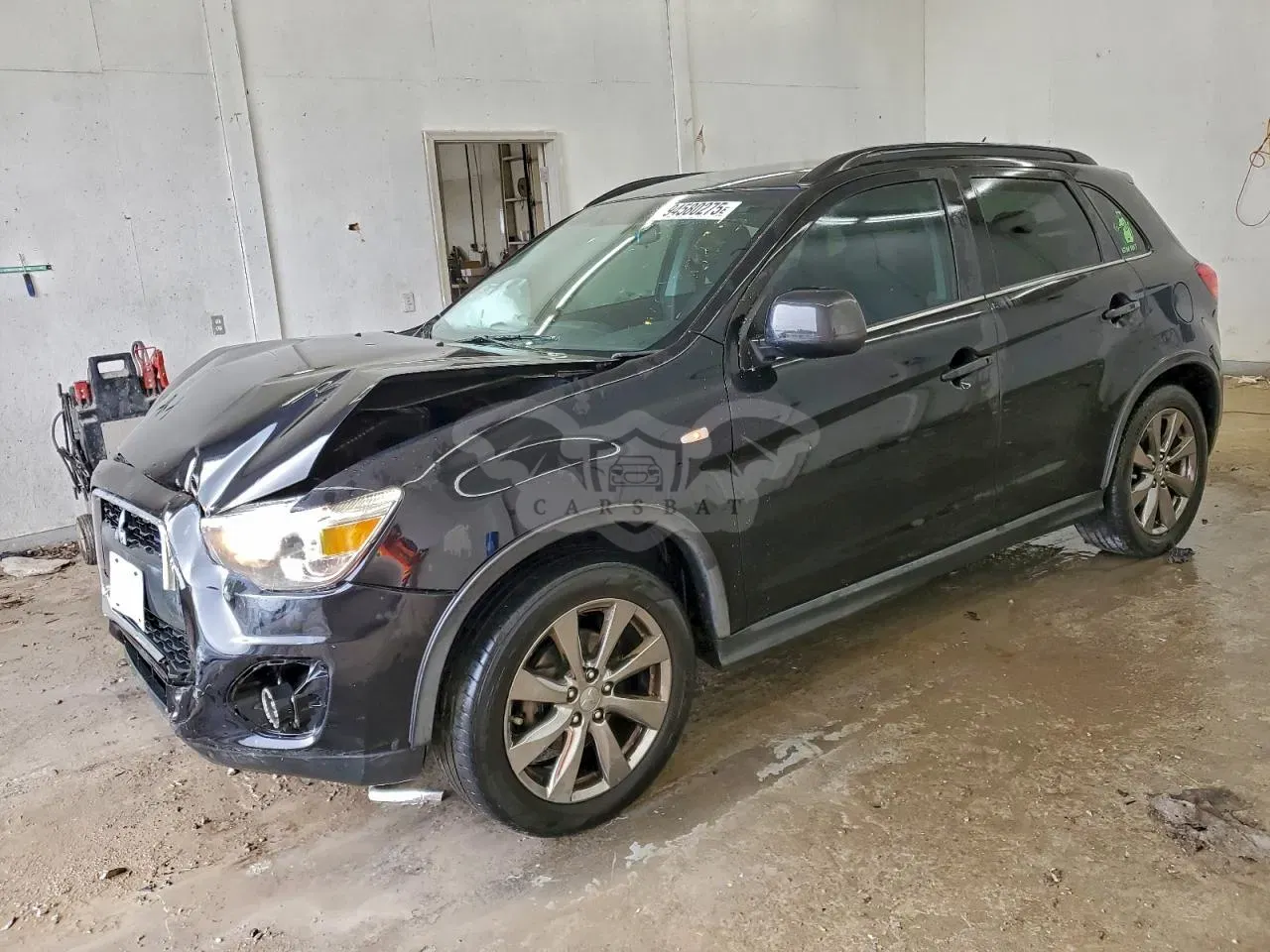 Mitsubishi Outlander LE 2.0L 4 2013