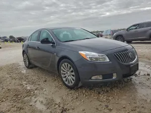 Buick Regal CXL 2.4L 4 2011
