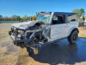 Ford Bronco BASE 2.7L 6 2021