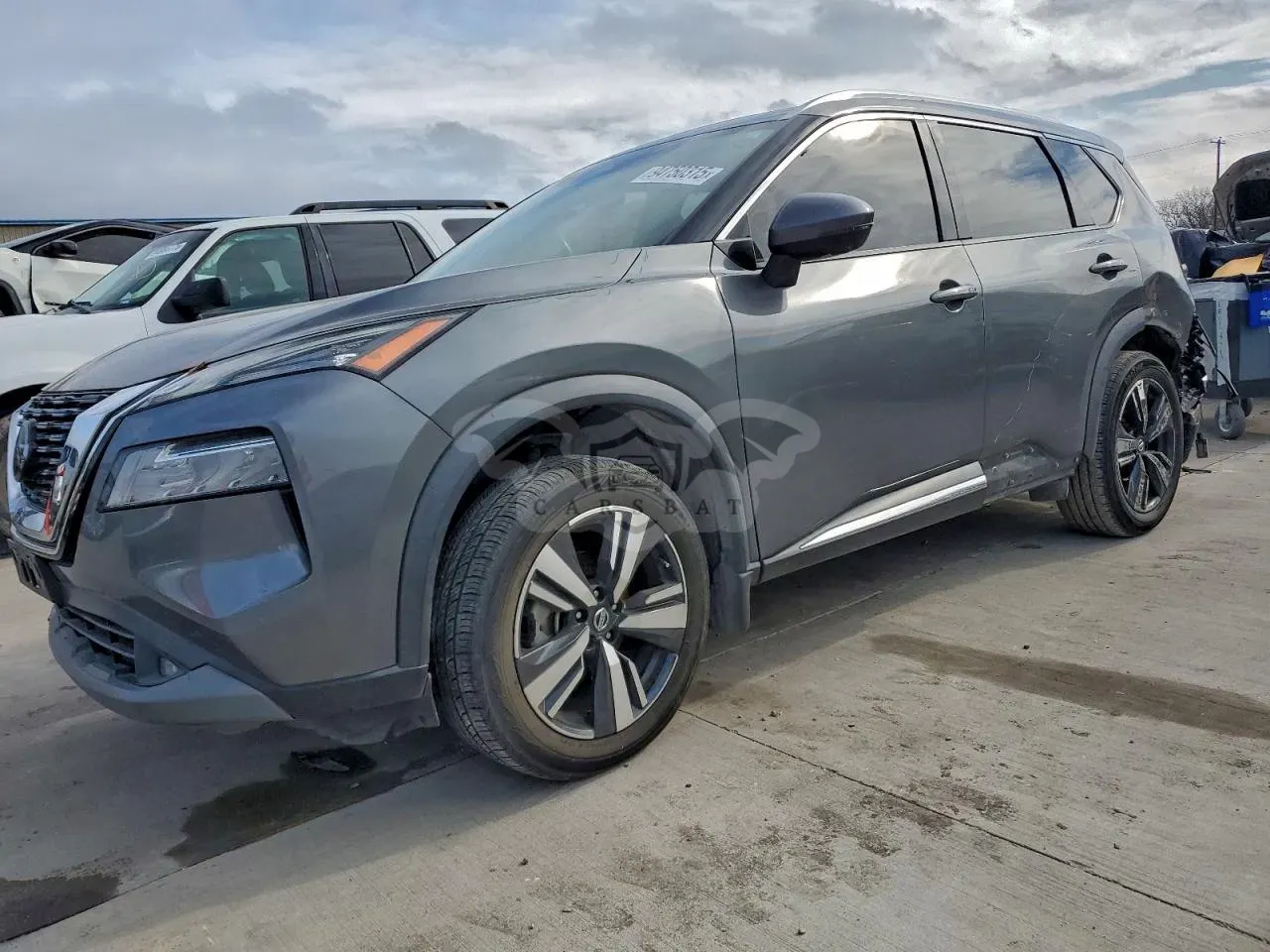 Nissan Rogue SL 2.5L 4 2021